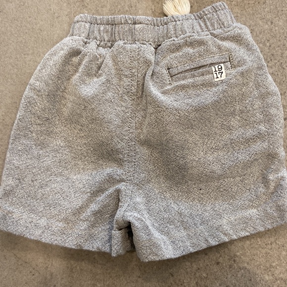 Sovereign Code Baby Boy Grey Striped Onesie & Shorts, Sz 9 Months - Picture 8 of 8